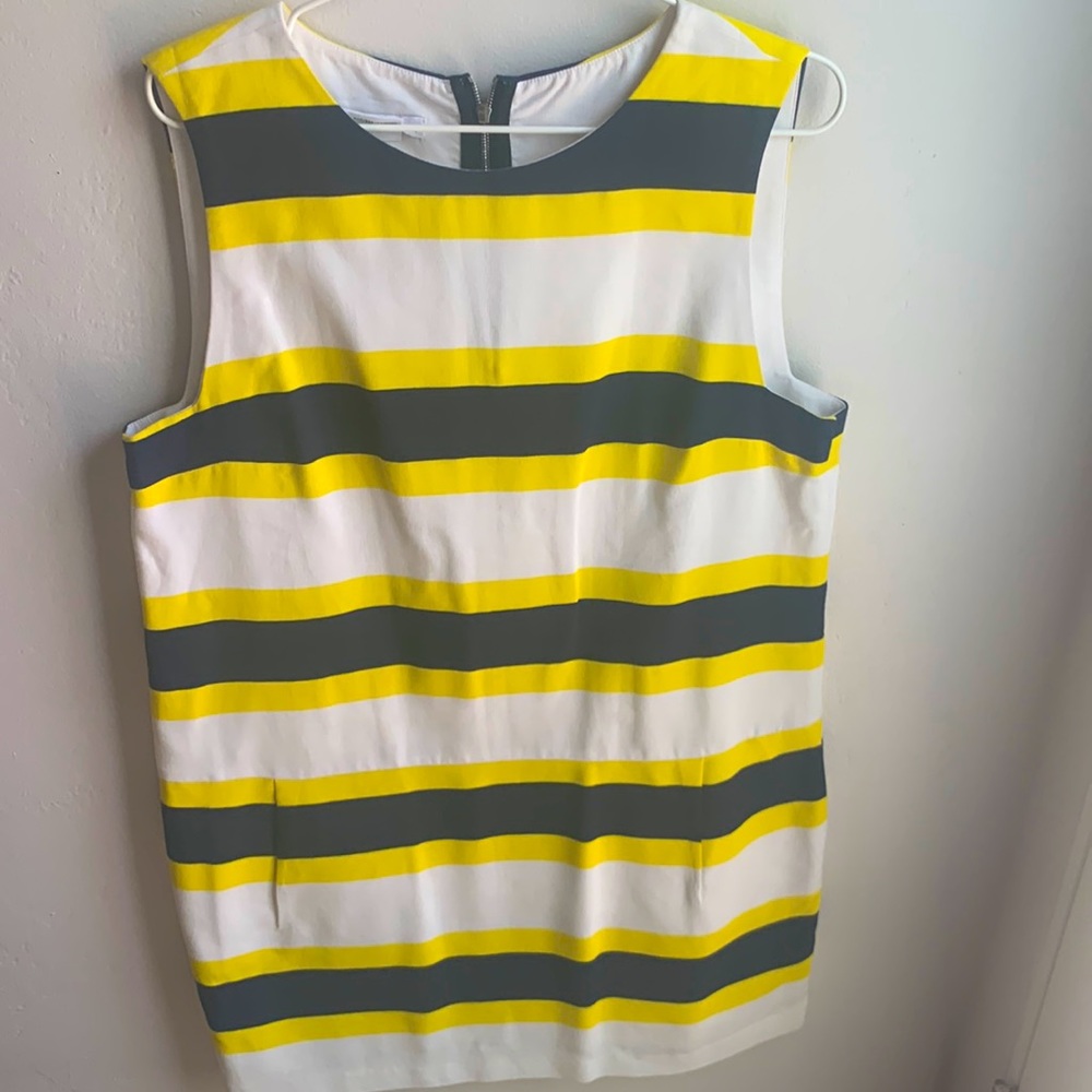 Lacoste drop waist jumper size 44